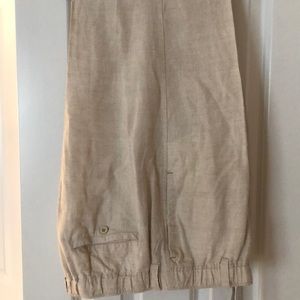 Men’s beige linen pants